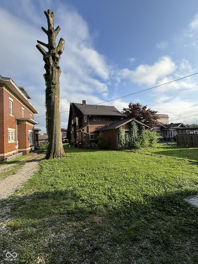18 E Church St, Brazil, IN 47834 - view of grassy yard
