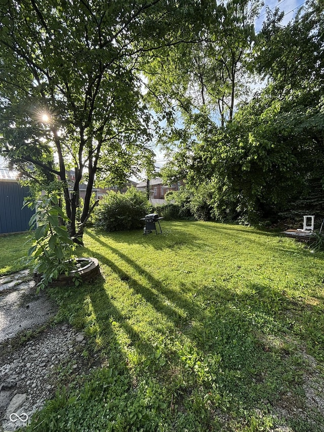 18 E Church St, Brazil, IN 47834 - view of yard