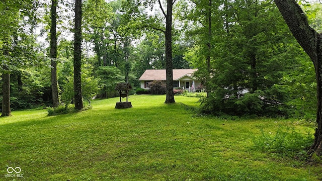 1350 Inverness Farms Rd, Martinsville, IN 46151 - view of grassy yard