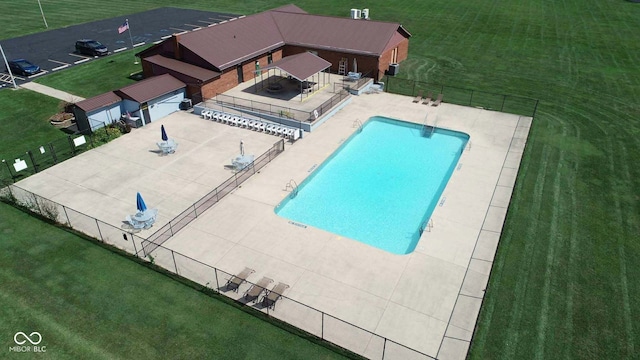 317 Lazy River Rd, Cloverdale, IN 46120 - community pool with a patio