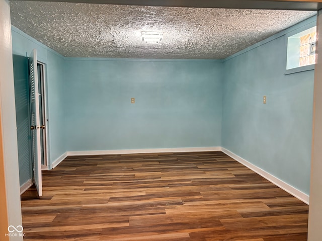 624 N Rural St, Indianapolis, IN 46201 - unfurnished room with wood finished floors and baseboards