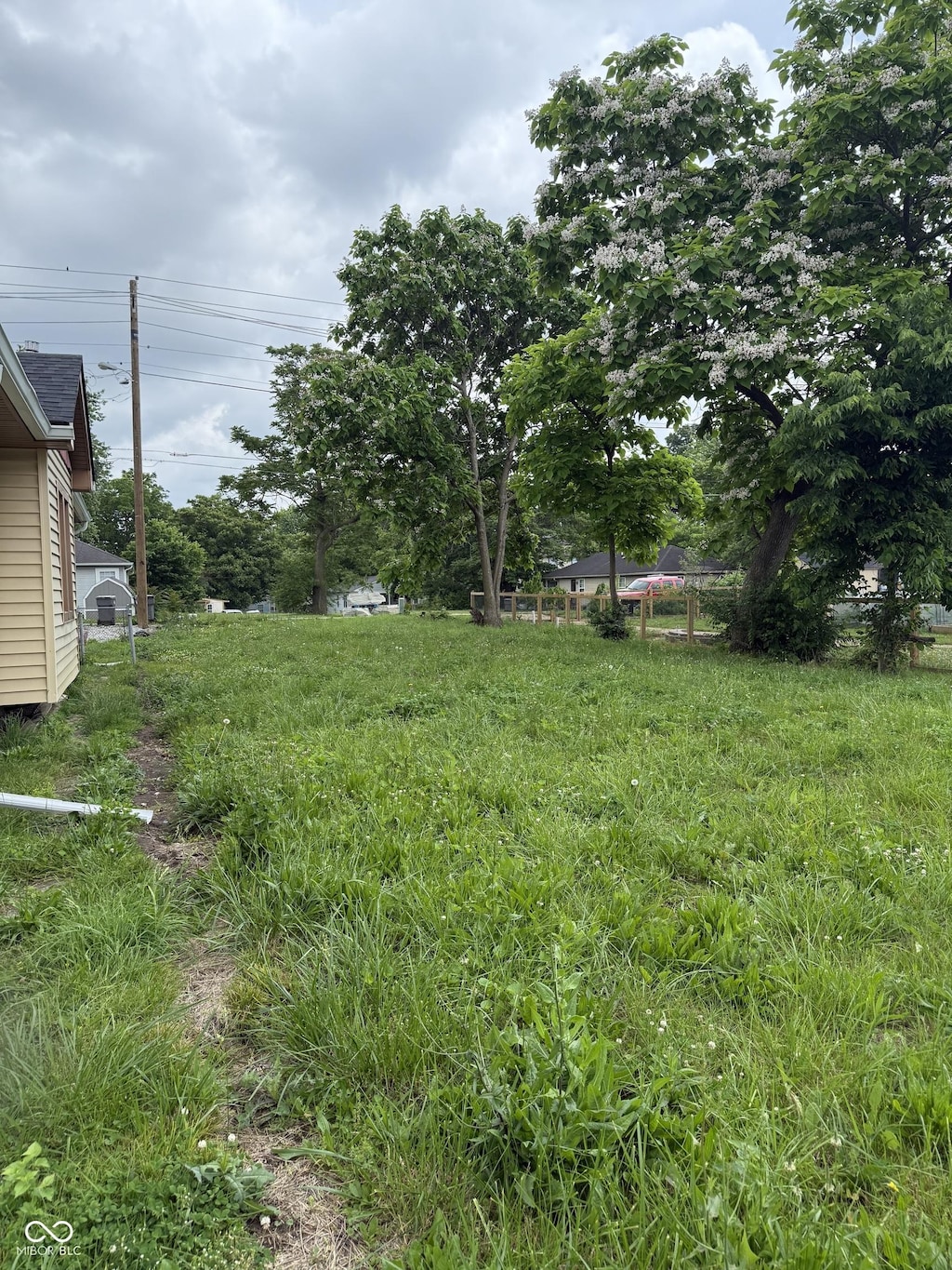 563 N Belmont Ave, Indianapolis, IN 46222