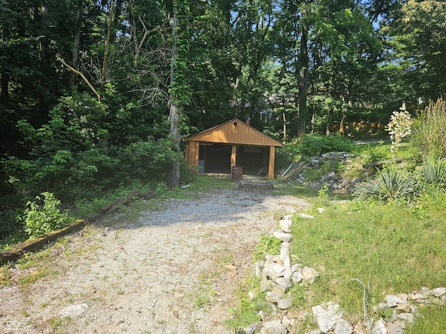 1317 S Ebert Dr, Rockville, IN 47872 - view of yard featuring an outdoor structure and a pole building