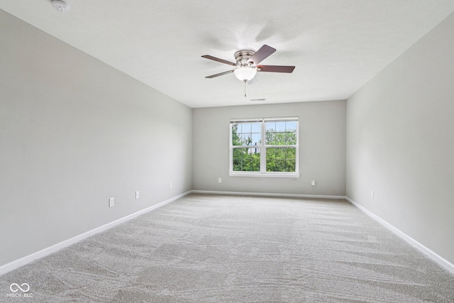 1739 Wedgewood Pl, Avon, IN 46123 - empty room featuring carpet floors, ceiling fan, and a smoke detector