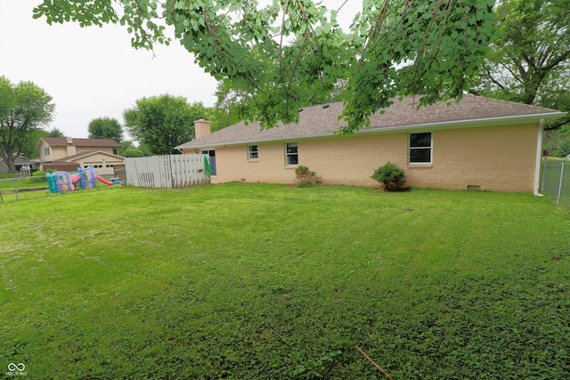 3119 W Burning Tree Rd, Crawfordsville, IN 47933 - view of yard