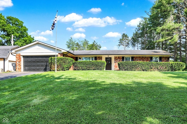 2907 Jay Dee Ln, Greenwood, IN 46143 - photo 1
