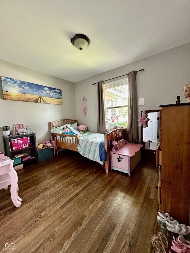 419 N 14th Ave, Beech Grove, IN 46107 - bedroom with wood finished floors