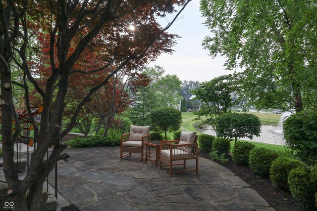 10471 Winghaven Dr, Noblesville, IN 46060 - view of patio / terrace