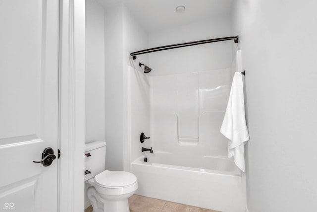 10471 Winghaven Dr, Noblesville, IN 46060 - bathroom with bathing tub / shower combination and tile patterned floors