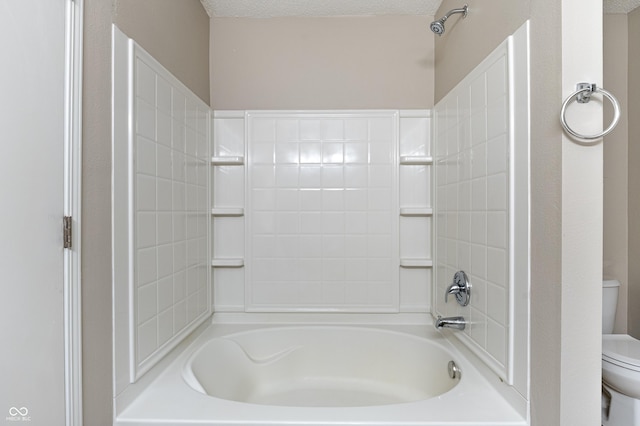 3351 Summer Breeze Cir, Indianapolis, IN 46239 - full bath with toilet and bathtub / shower combination