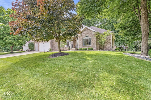 545 Pitney Dr, Noblesville, IN 46062 - photo 1