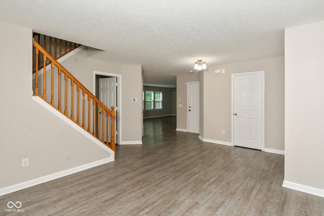 14446 Chapelwood Ln, Fishers, IN 46037 - photo 5
