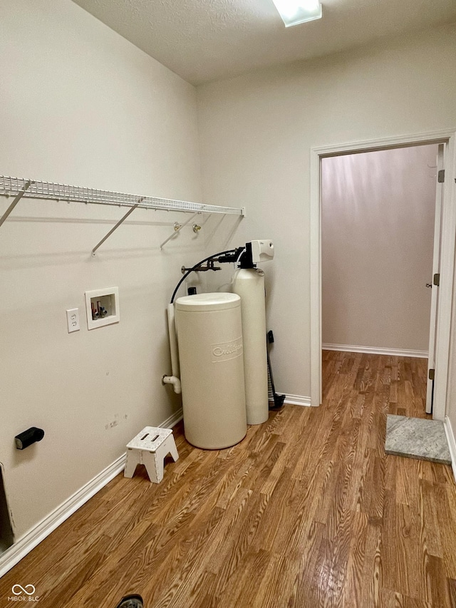 125 Bridgemor Ln, Mooresville, IN 46158 - washroom with hookup for a washing machine, wood finished floors, and baseboards