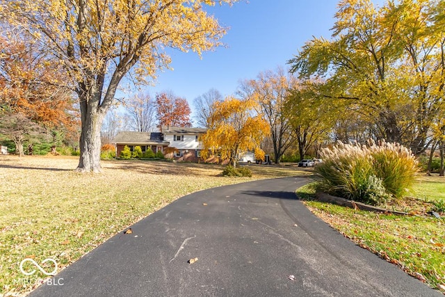 2457 N Centerline Rd, Franklin, IN 46131 - view of front of house with a front yard