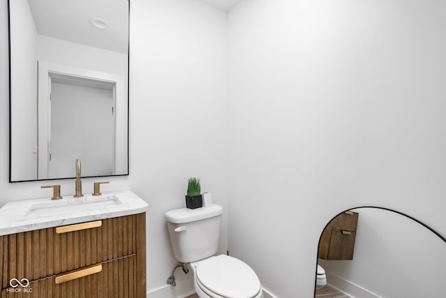 1717 Carrollton Ave, Indianapolis, IN 46202 - half bath with toilet and vanity