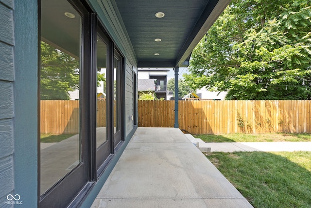 1717 Carrollton Ave, Indianapolis, IN 46202 - view of patio