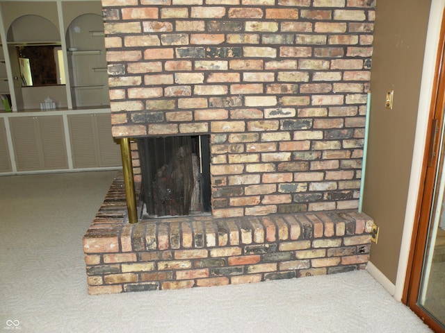 1796 N 400 W, Crawfordsville, IN 47933 - detailed view of carpet floors and a fireplace