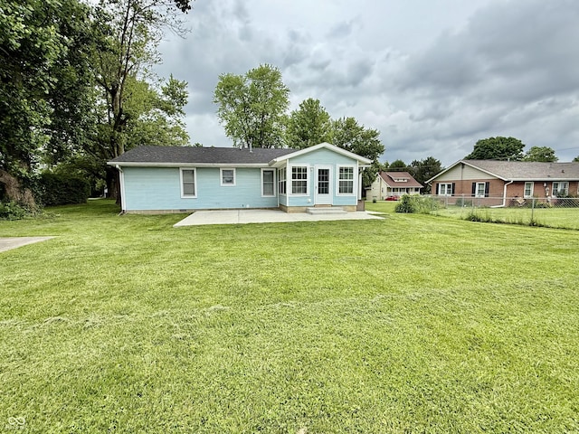 1002 Meadow Ln, Greencastle, IN 46135 - back of property with a patio
