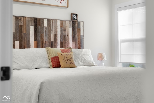 3365 Riverside Dr, Columbus, IN 47203 - view of bedroom