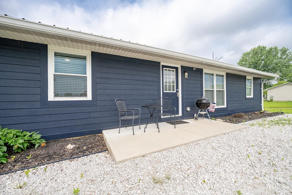 2468 W County Road 25 N, Greencastle, IN 46135 - photo 1