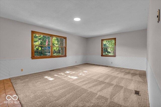 635 White Oak Ct, Zionsville, IN 46077 - photo 32