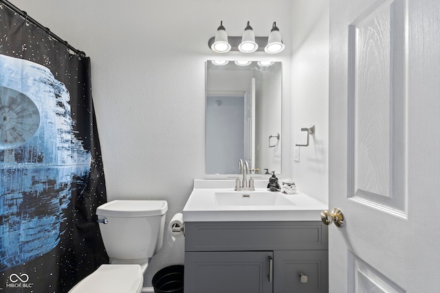 6608 Sonesta Dr, Indianapolis, IN 46217 - full bath with toilet and vanity