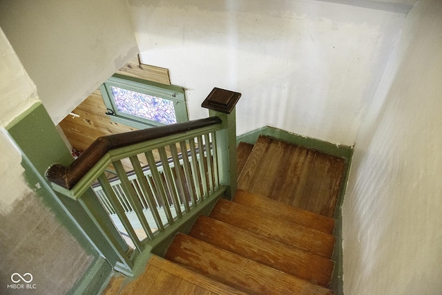 1115 N Kealing Ave, Indianapolis, IN 46201 - view of stairway