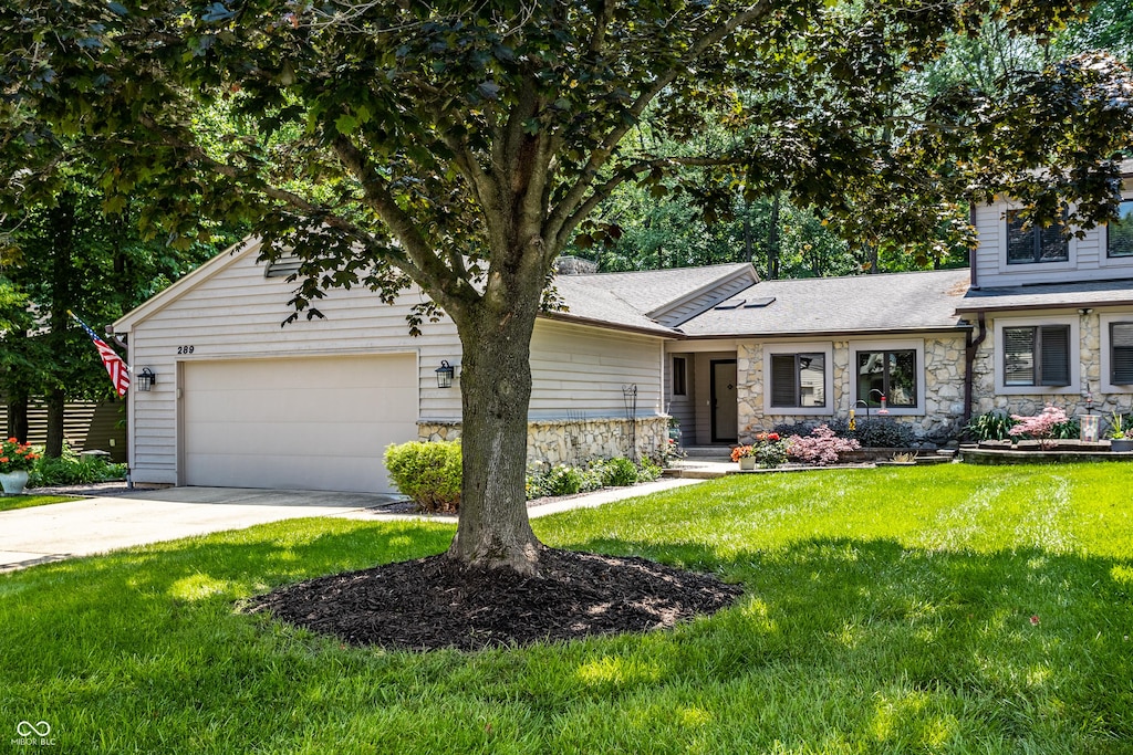 289 Sandbrook Dr, Noblesville, IN 46062 - photo 1