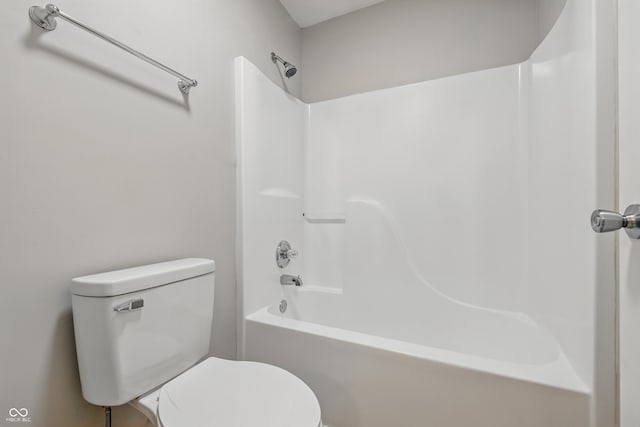 9949 Nightsong Ln, Avon, IN 46123 - full bath with toilet and bathtub / shower combination