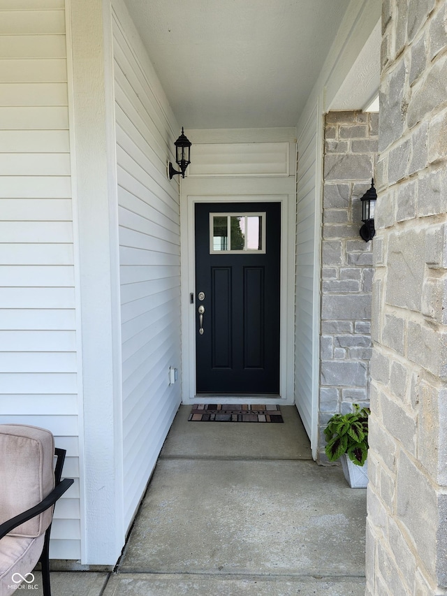 6731 Keepsake Dr, Whitestown, IN 46075 - view of exterior entry