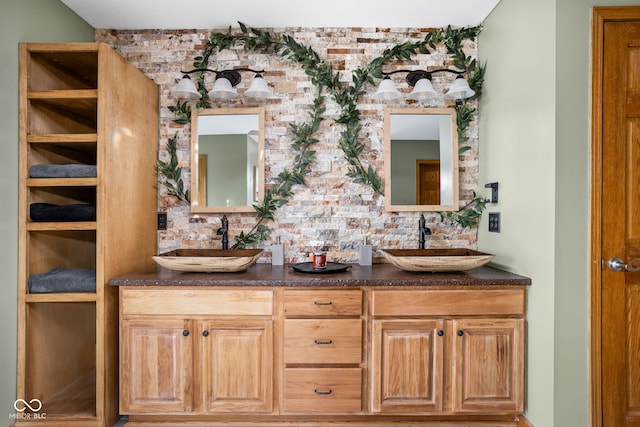 5695 N Red Oak Dr, Greenfield, IN 46140 - bathroom with double vanity