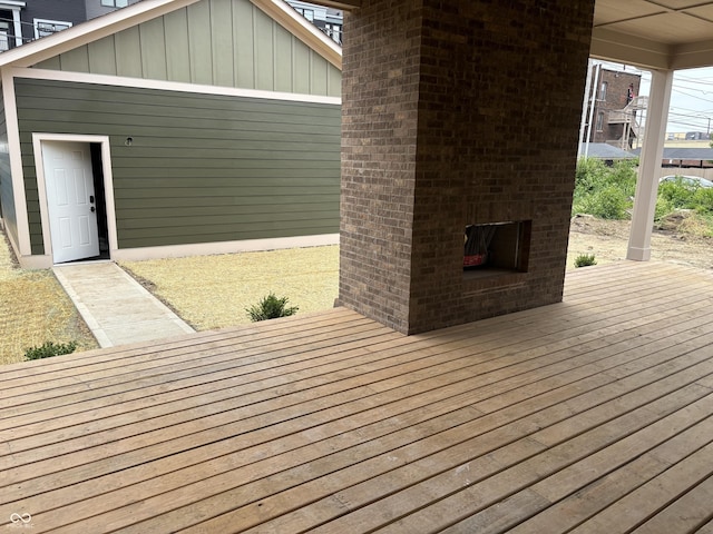 2148 N Pennsylvania St, Indianapolis, IN 46202 - view of wooden deck