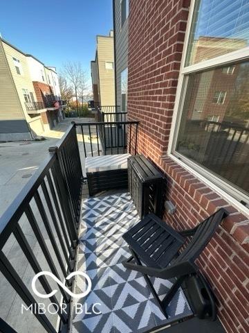 751 Switchyard Pl, Indianapolis, IN 46202 - view of balcony