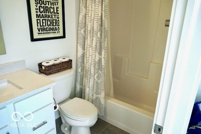 751 Switchyard Pl, Indianapolis, IN 46202 - full bath with vanity, toilet, tile patterned flooring, and shower / tub combo