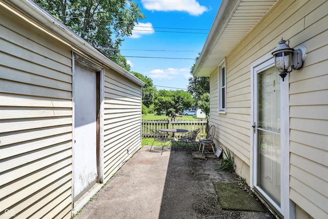 1411 N Kenmore Rd, Indianapolis, IN 46219 - photo 36