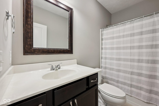 10806 Solis Cir, Fishers, IN 46038 - bathroom with vanity, curtained shower, and a textured ceiling