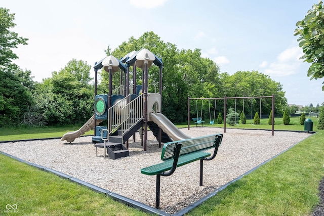 9671 Holborn Ave, Mccordsville, IN 46055 - community jungle gym featuring a lawn