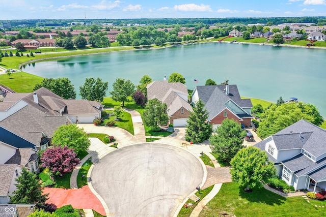4810 Crystal River Ct, Indianapolis, IN 46240 - aerial view of residential area featuring a large body of water