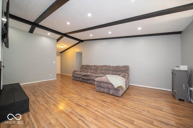 640 Shady Creek Ct, Greenwood, IN 46142 - living room featuring wood finished floors, recessed lighting, and baseboards