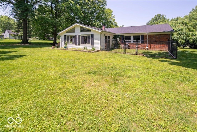 640 Shady Creek Ct, Greenwood, IN 46142 - view of front facade featuring a chimney