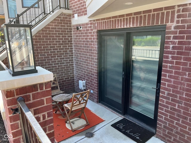 711 E 16th St, Indianapolis, IN 46202 - view of patio