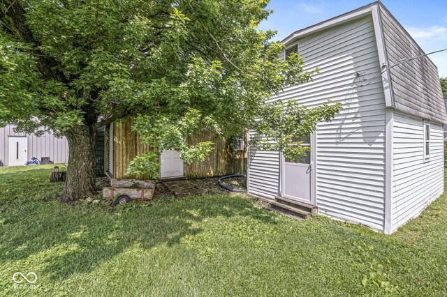 9290 Vine St, Manilla, IN 46150 - view of grassy yard