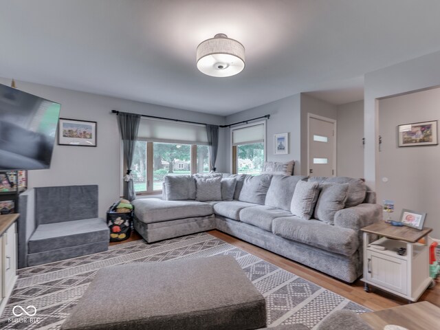 1504 Mcclure Rd, Columbus, IN 47201 - living area with light wood-style flooring