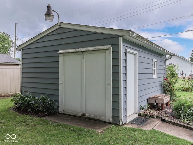 1504 Mcclure Rd, Columbus, IN 47201 - view of shed