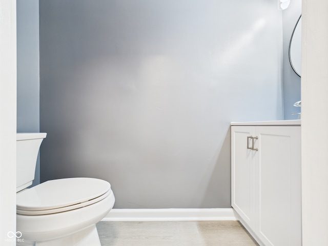 2126 Tartan Rd, Anderson, IN 46012 - bathroom with wood finished floors and vanity