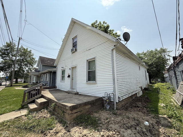 1309 Pearl St, Anderson, IN 46016 - photo 2