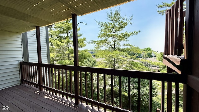 8176 Shorewalk Dr Unit C, Indianapolis, IN 46236 - view of deck