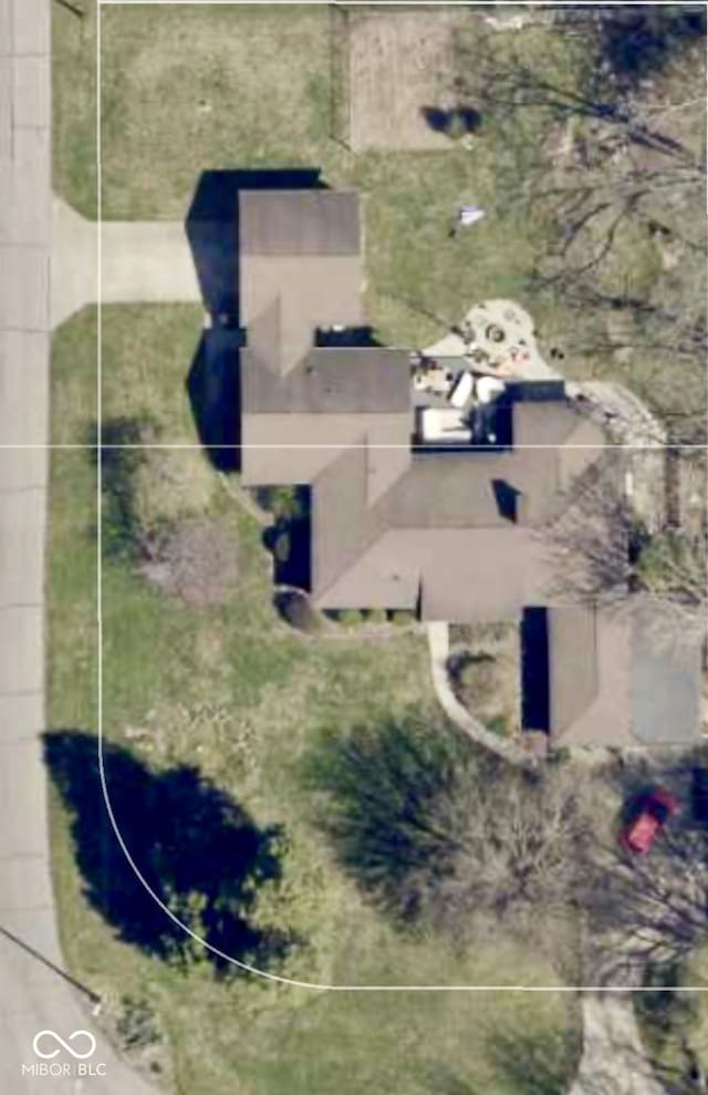 1802 Laurel Dr, Columbus, IN 47203 - view from above of property
