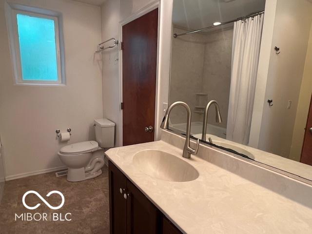 1802 Laurel Dr, Columbus, IN 47203 - photo 17