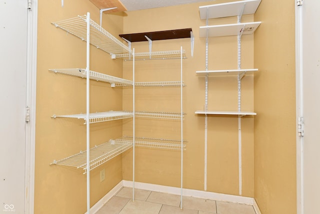 1252 Jasmine Dr, Greenfield, IN 46140 - photo 5